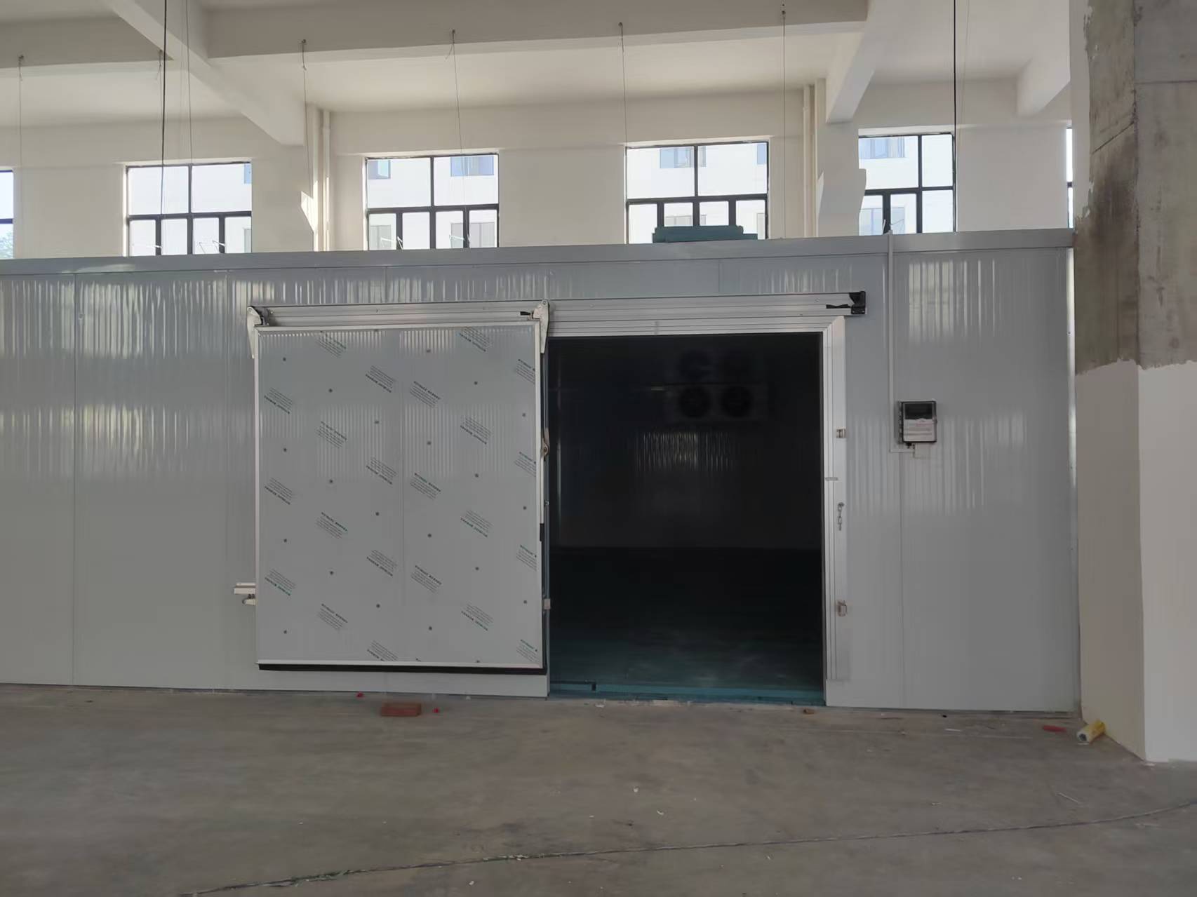冷库门8.jpg